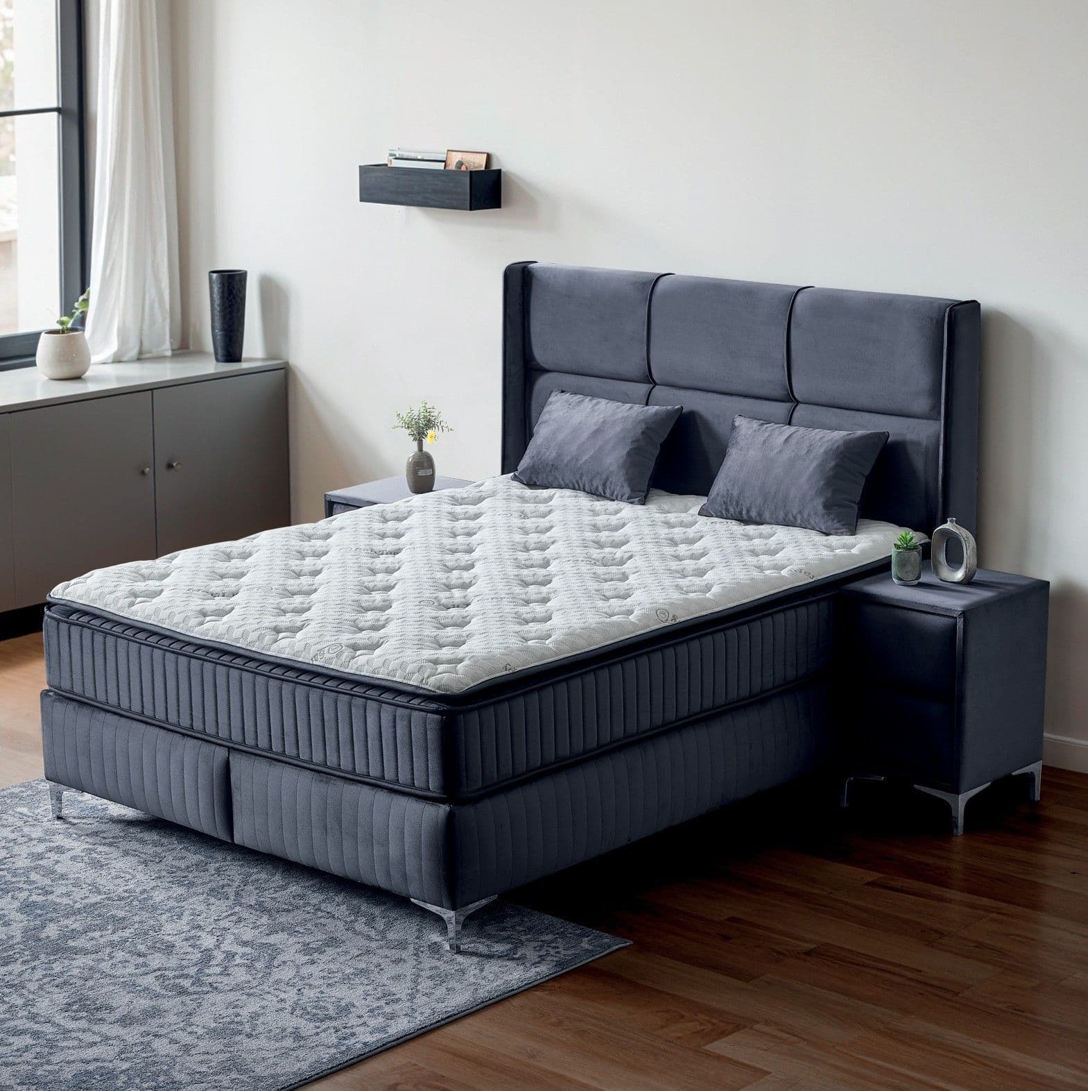 Birou 108 cm, 3 sertare cu organizator, stil romantic modern-clasic, alb satinat, design compact cu spații de depozitare pentru copii și adolescenți BUTTERFLY