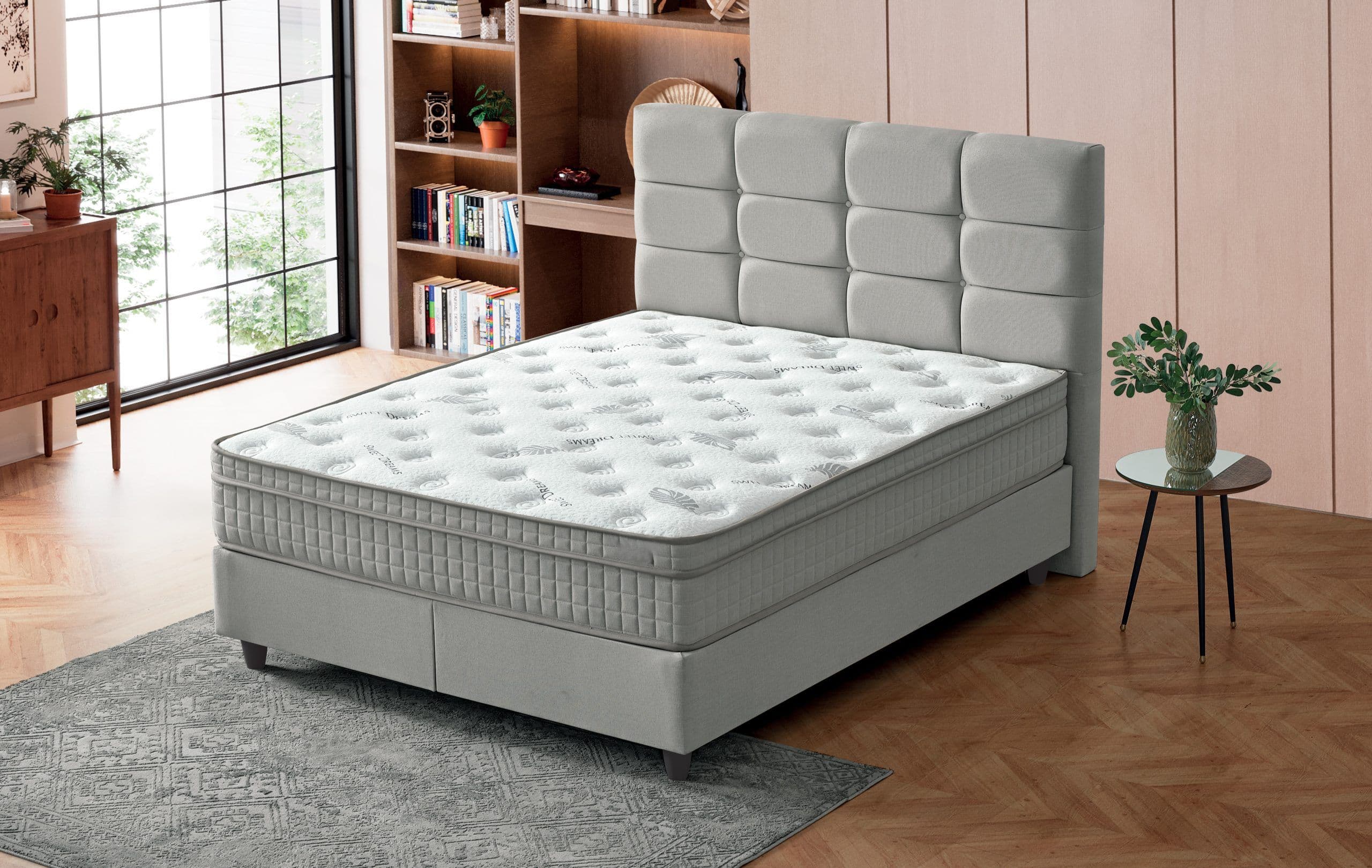 Birou 117 cm, 3 sertare cu organizator și etajeră, stil modern romantic, alb mat și roz pudră, accente rose-gold, design premium pentru studiu și make-up PEARL