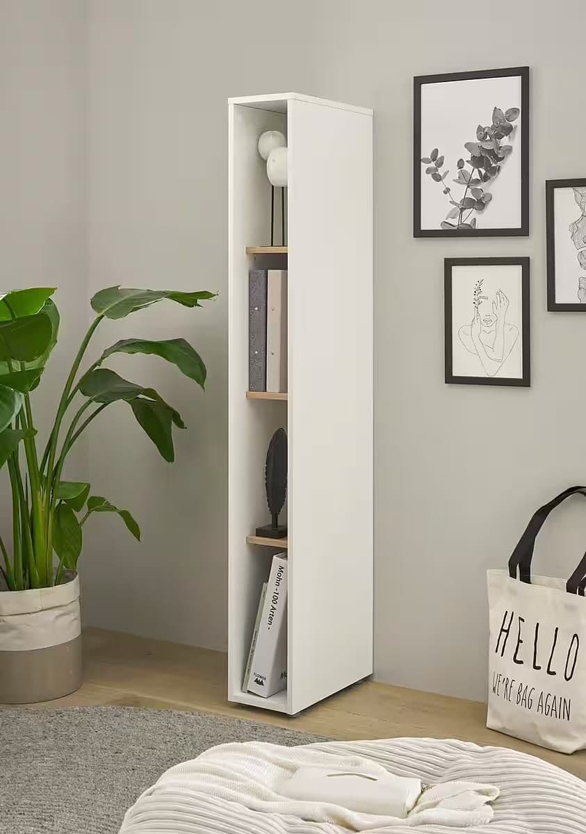 Bibliotecă îngustă modernă 158 cm cu rafturi și compartimente, MDF și PAL, finisaj alb cu stejar