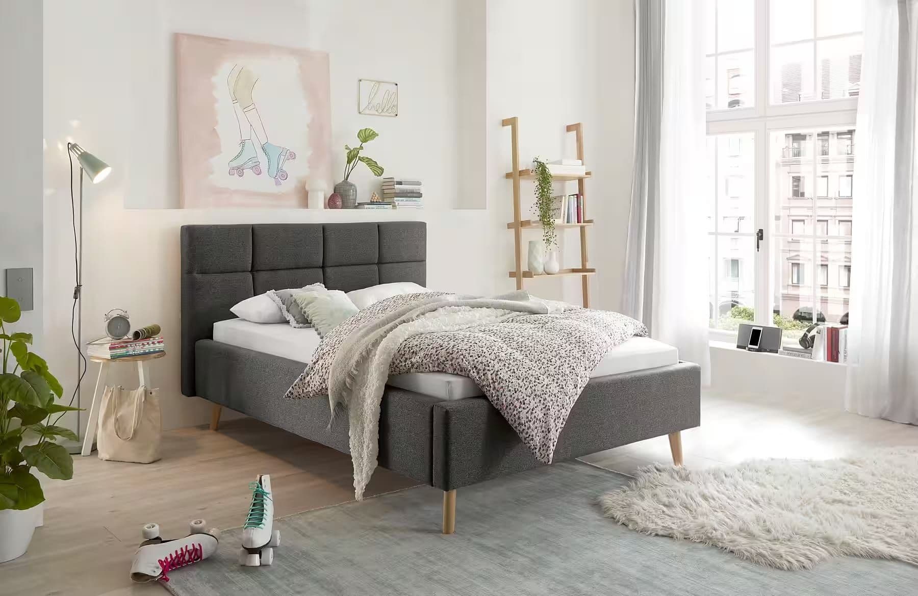 Bufet ~Istanbul~ in stil modern, luxury, material MDF, culoare vernil, 130 cm lățime, mânere metalice